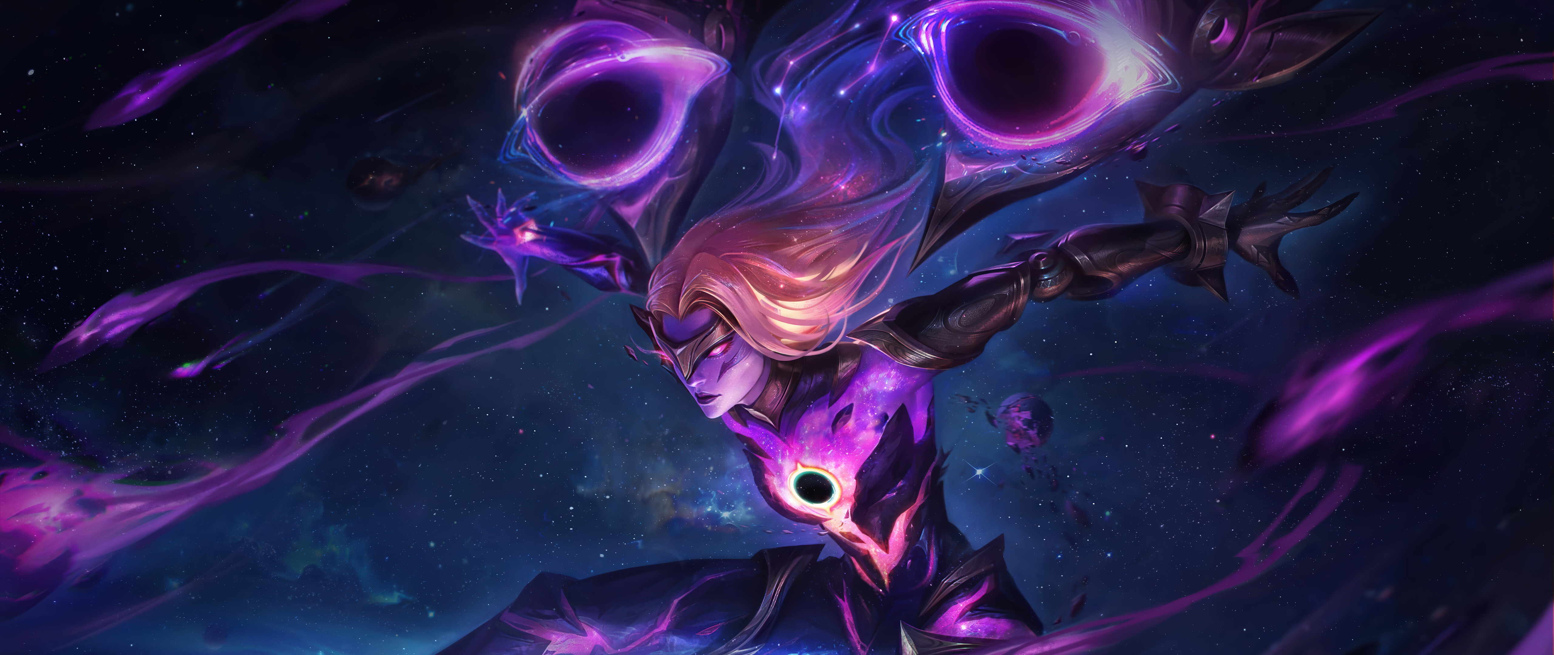 Kai’Sa aus League of Legends präsentiert ihre charakteristischen Void-Symbionten-Waffen und ihre Kampfausrüstung.